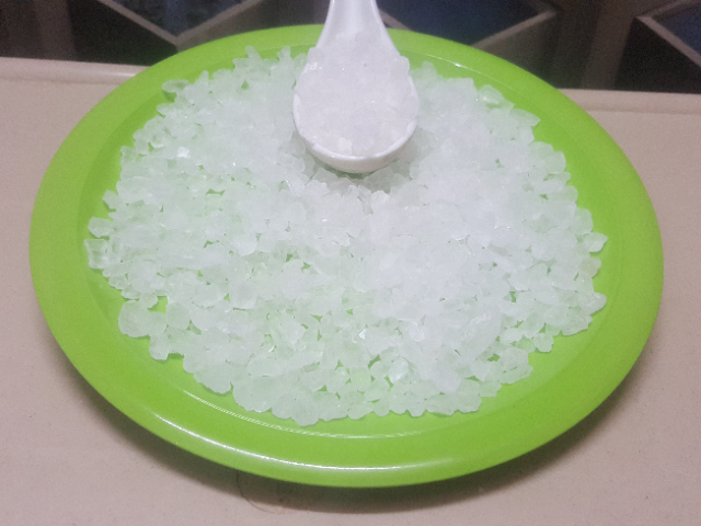 himalayan white salt crystal  (coarse grain)